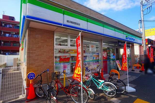 コンビニ　ファミリーマート（コンビニ）まで431m