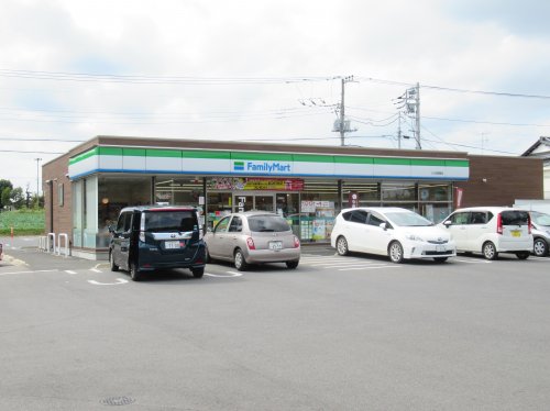 コンビニ　ファミリーマート（コンビニ）まで1282m