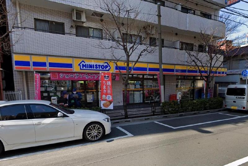 コンビニ　ミニストップ（コンビニ）まで210m