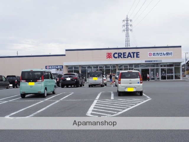 ドラックストア　クリエイトSD函南仁田店（ドラッグストア）まで522m