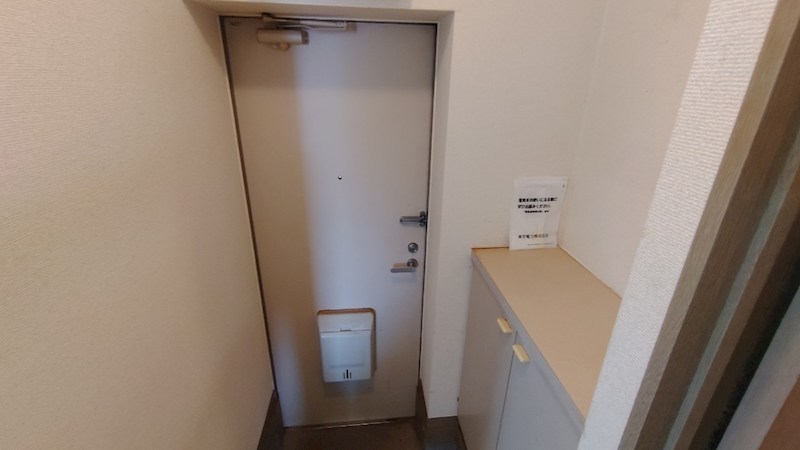 玄関