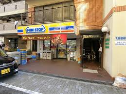 コンビニ　ミニストップ 安堂寺町店（コンビニ）まで268m