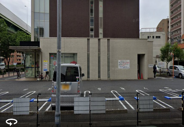 銀行　おかしんローンプラザ名古屋（銀行）まで543m