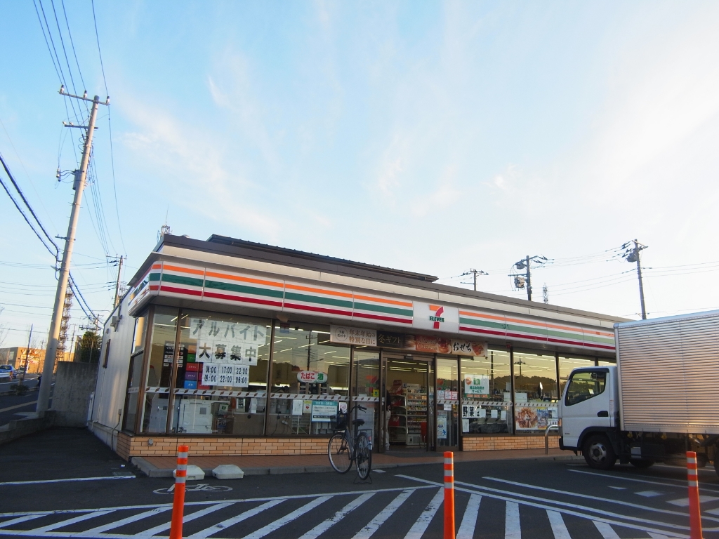 コンビニ　セブンイレブン 柏高柳駅西店（コンビニ）まで563m