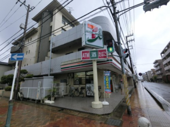コンビニ　セブン-イレブン 浦安北栄３丁目店（コンビニ）まで634m