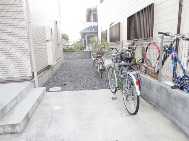 駐車場　★駐輪場★