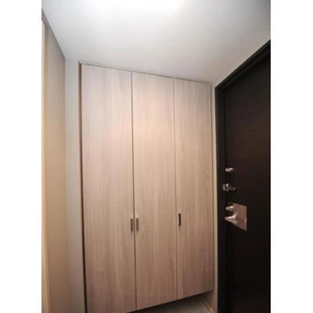 玄関　※写真は同タイプ住戸です。