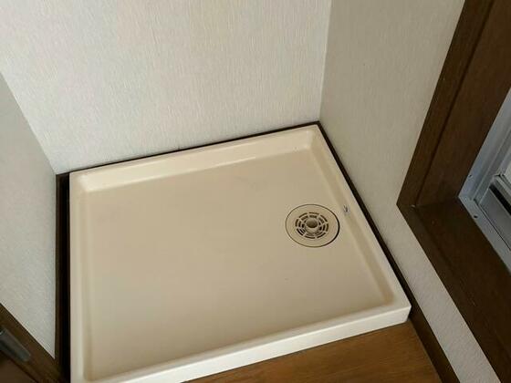 その他設備　洗濯機置き場・クリーニング前です
