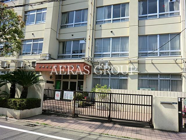 小学校　川崎市立苅宿小学校（小学校）まで103m