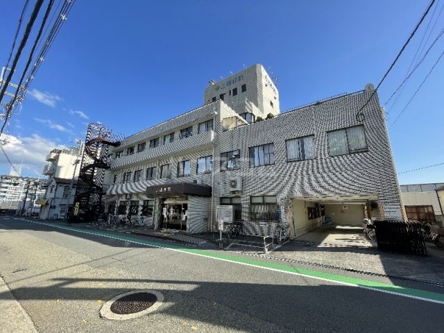 病院　上田病院（病院）まで464m