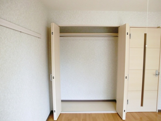 収納　クローゼット付いてます。