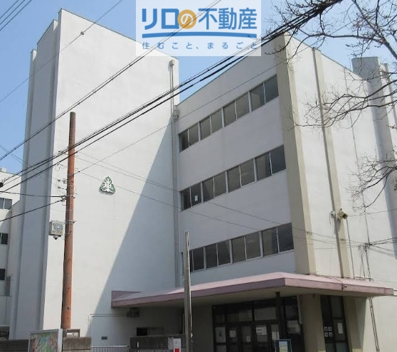 中学校　伊丹市立東中学校（中学校）まで870m