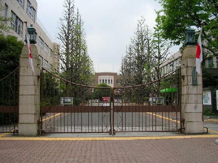 大学・短大　国立お茶の水女子大学（大学・短大）まで300m
