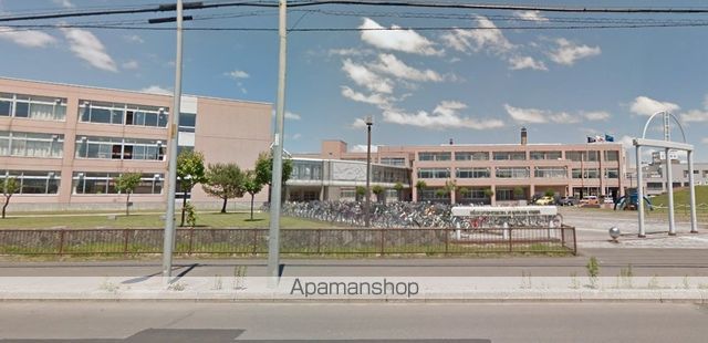 高校・高専　北海道札幌国際情報高等学校（高校・高専）まで1456m