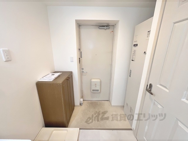 レジスコート東難波1の玄関写真