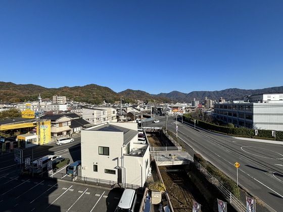 眺望　※写真は参考別号室です