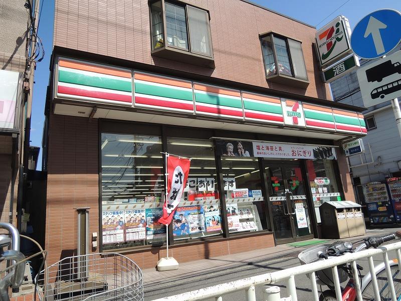 コンビニ　セブンイレブン（コンビニ）まで100m