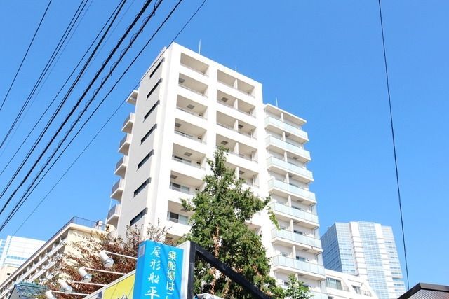 建物外観　★２０１１年完成★グレード感の高い物件です★