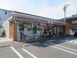 コンビニ　セブンイレブン大阪加島３丁目店（コンビニ）まで321m