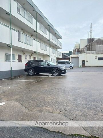 ＪＲ紀勢本線 黒江駅 バス乗車時間：10分 最寄りバス停で下車 徒歩3分 3階建 築34年のその他写真