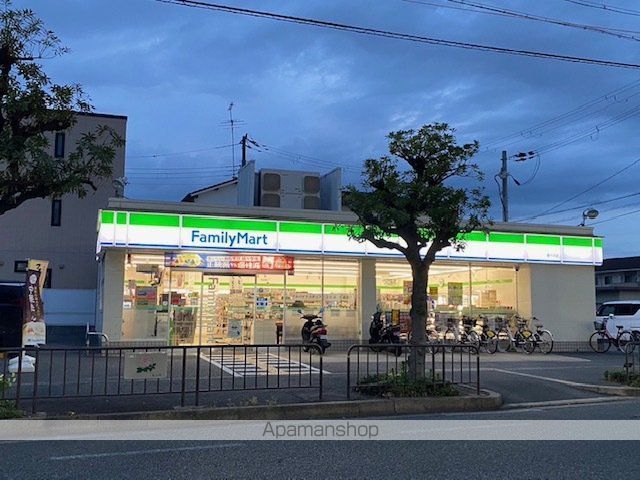 コンビニ　ファミリーマート豊中浜店（コンビニ）まで515m