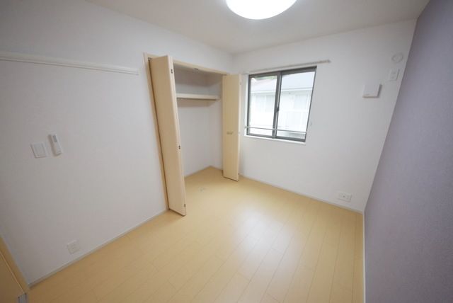 その他部屋・スペース　★エアコン、テレビ設置可能の寝室です★