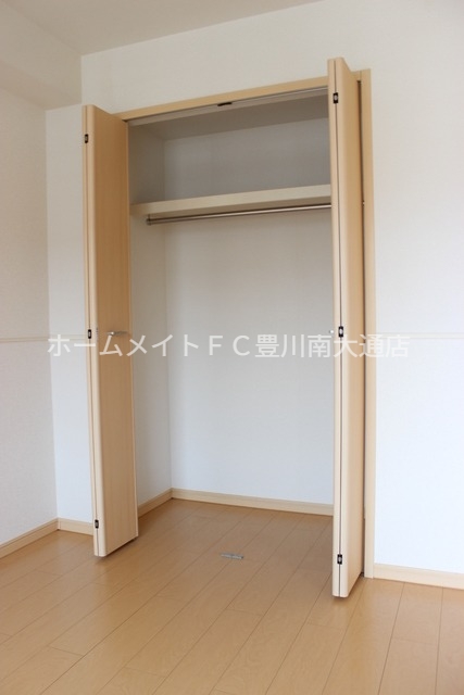 収納　同型別部屋写真（反転）