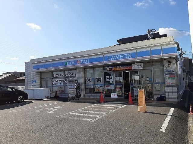 コンビニ　ローソン半田岩滑中町店（コンビニ）まで339m