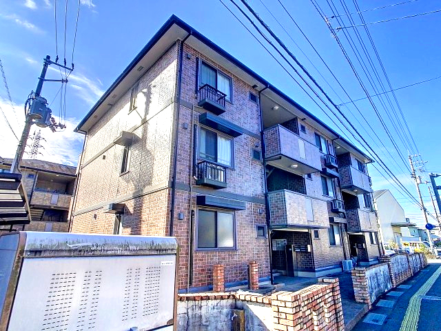 建物外観　2024年12月撮影