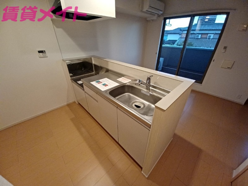キッチン　同型タイプ画像