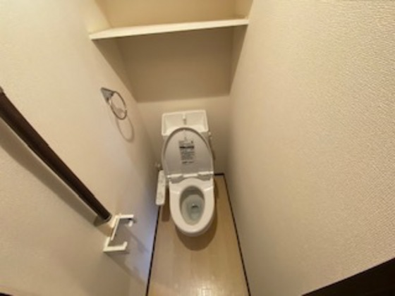 トイレ　※別部屋の写真です
