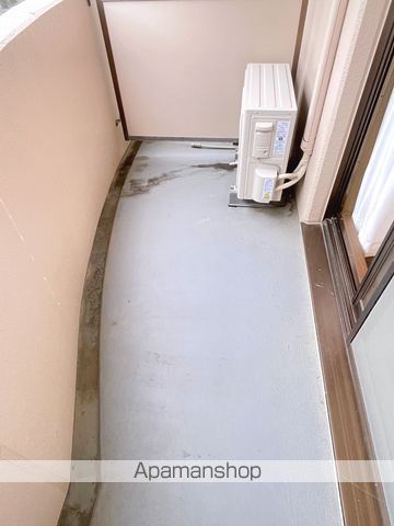 ＪＲ東海道本線 浜松駅 バス乗車時間：38分 最寄りバス停で下車 徒歩6分 3階建 築31年の内装写真