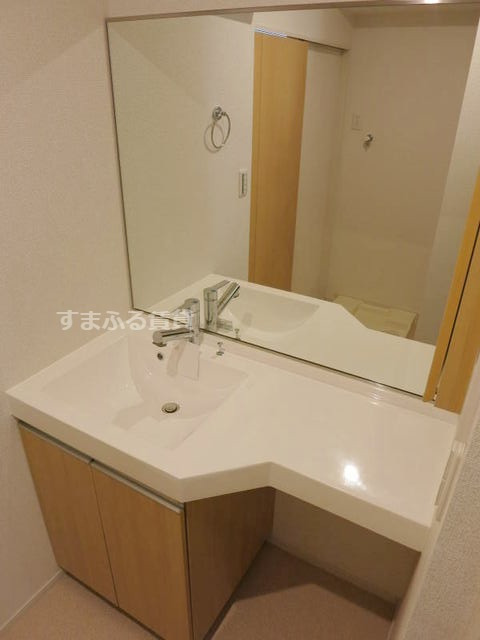洗面設備　同仕様