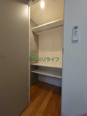 収納　PASEO新宿3丁目I