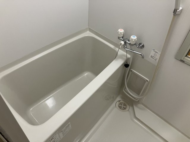 バス・シャワールーム　他室参考写真
