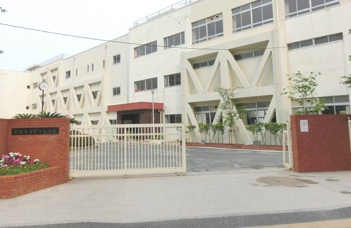 小学校　皆実小学校（小学校）まで624m