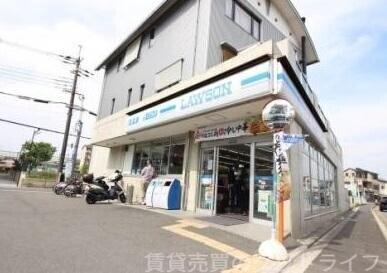 コンビニ　ローソン京都医療センター前店（コンビニ）まで730m