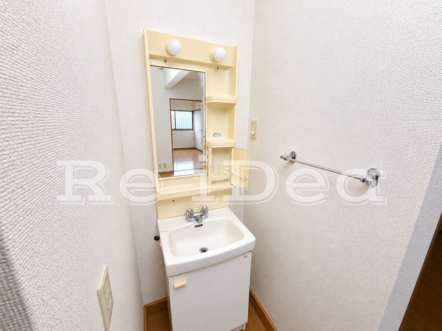 狛江市猪方2丁目戸建の内装写真