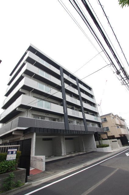 東京メトロ南北線 志茂駅 徒歩6分 築10年