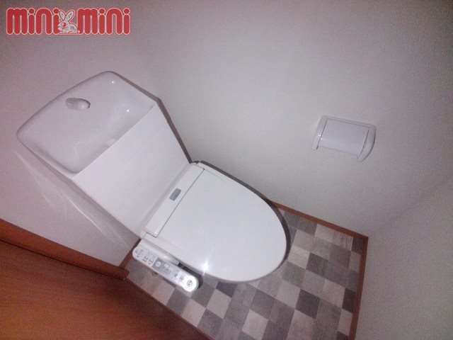 リアライズ箕岡のトイレ写真