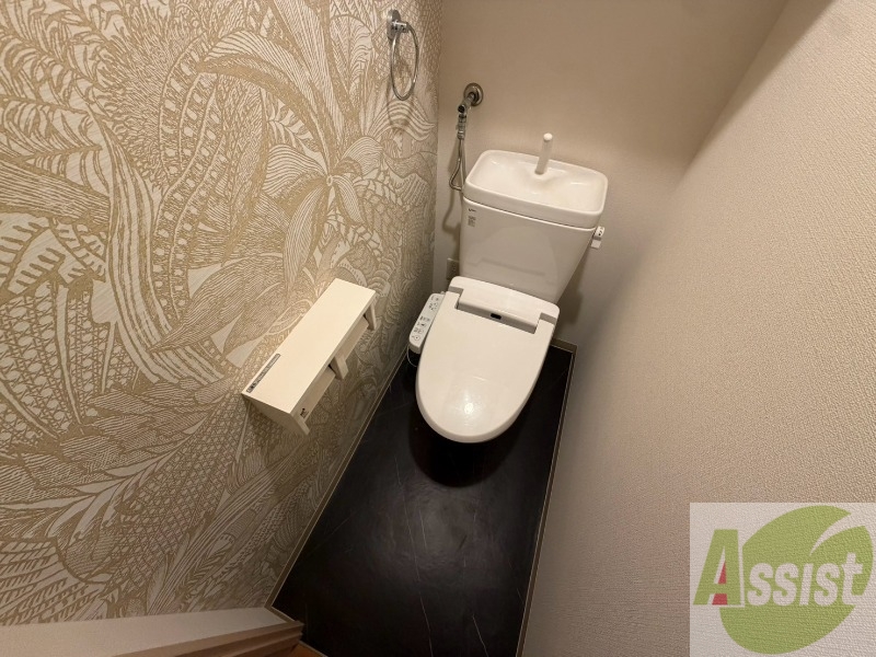 トイレ　トイレです。ウォシュレット付を探している方、おすすめです！