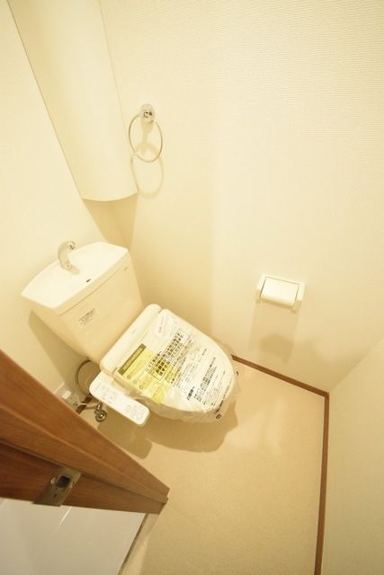 トイレ　★お部屋探しは株式会社タウンハウジング東京まで★
