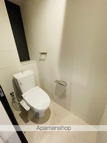 地下鉄東山線 千種駅 徒歩6分 10階建 築4年のトイレ写真