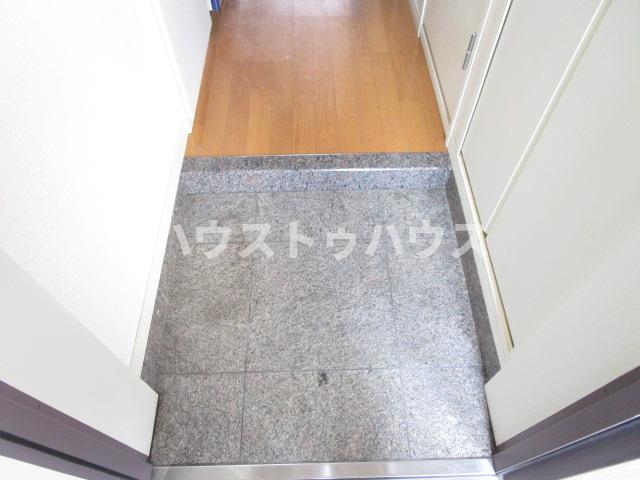 ステージファースト本駒込の玄関写真