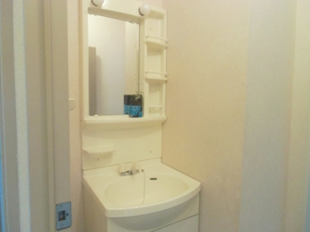 洗面設備　同物件別部屋写真（実際は現況を優先します）