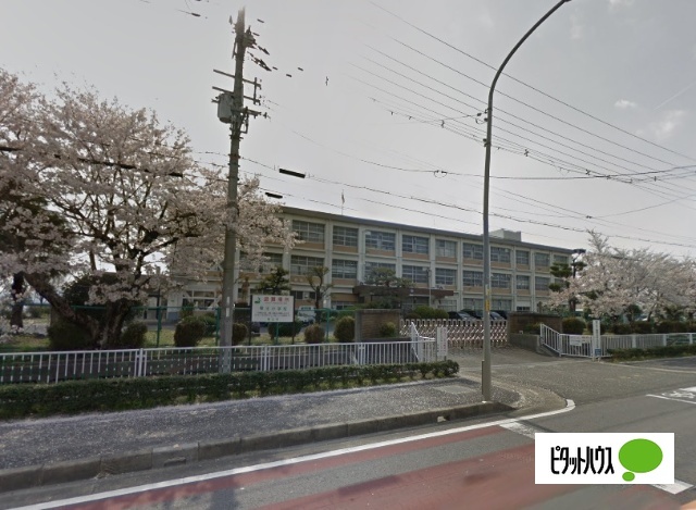 小学校　竜王町立竜王小学校（小学校）まで2718m