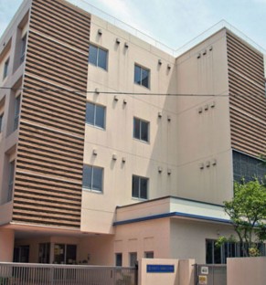 小学校　朝霞市立朝霞第五小学校（小学校）まで445m