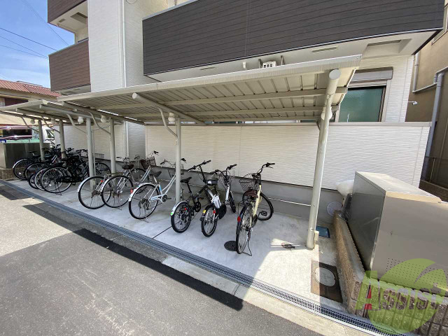 郵便局　東淀川郵便局（郵便局）まで100m