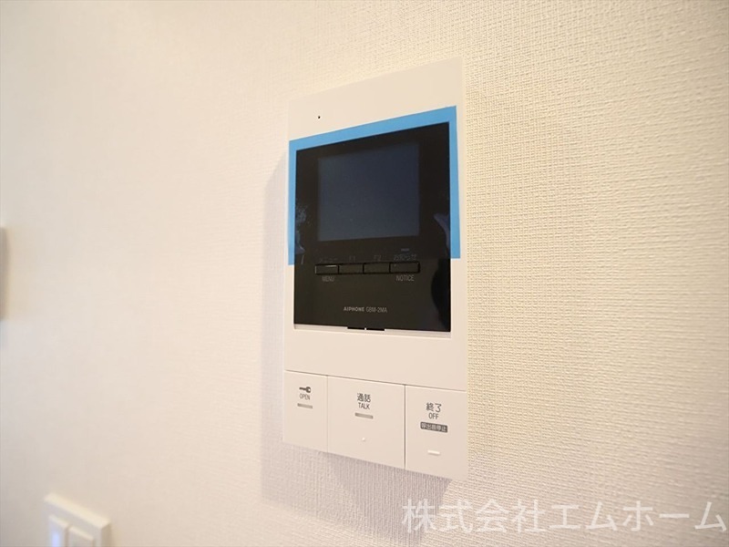 セキュリティ　TVモニター付インターホン