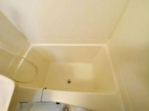 レオパレスQUATREの風呂写真